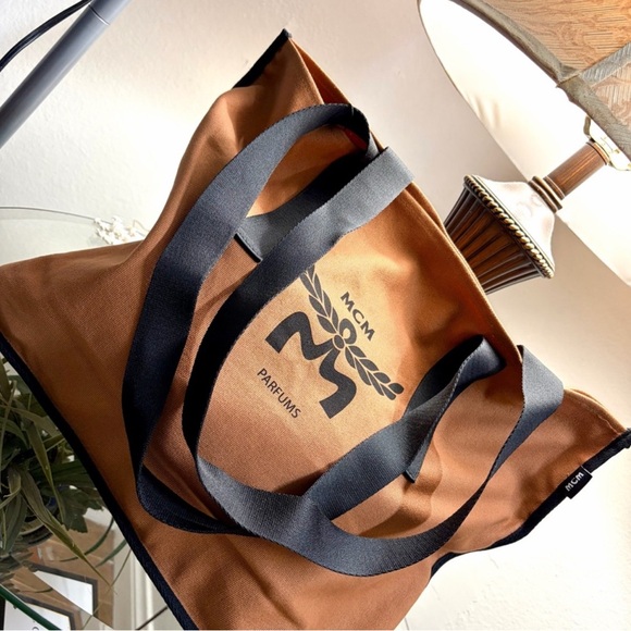 MCM Tan and Black Logo Tote - Picture 5 of 12